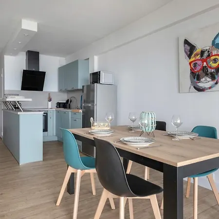 Appartement Vue - Balcon Face à L'océan - Pour 4 *